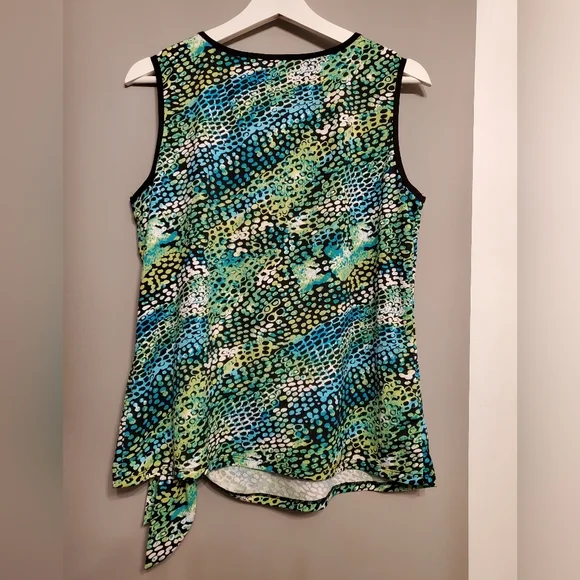 Zacks tank top - Picture 7 of 8